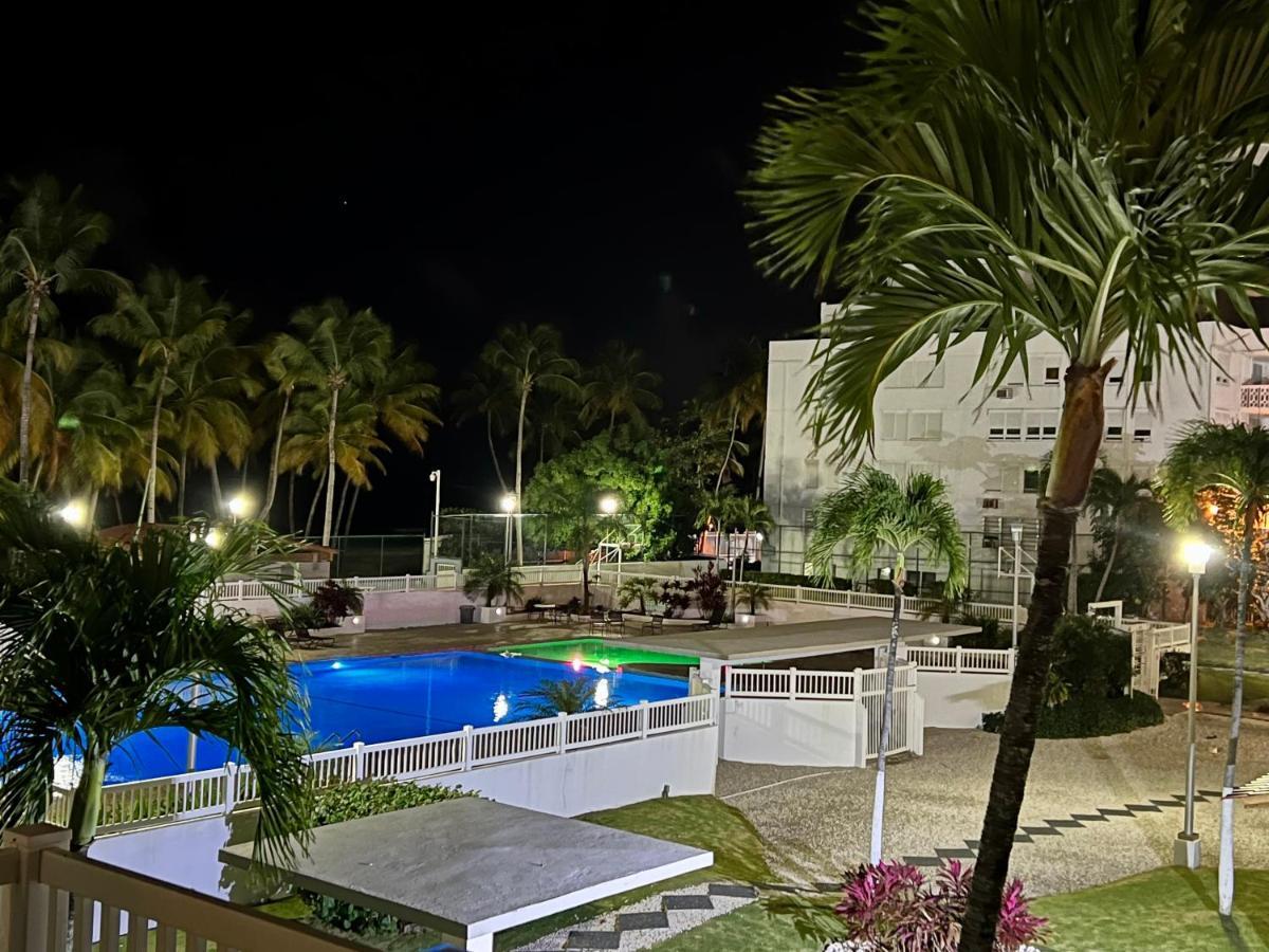 Beachfront Tropical Tantra Apartment سان خوان المظهر الخارجي الصورة