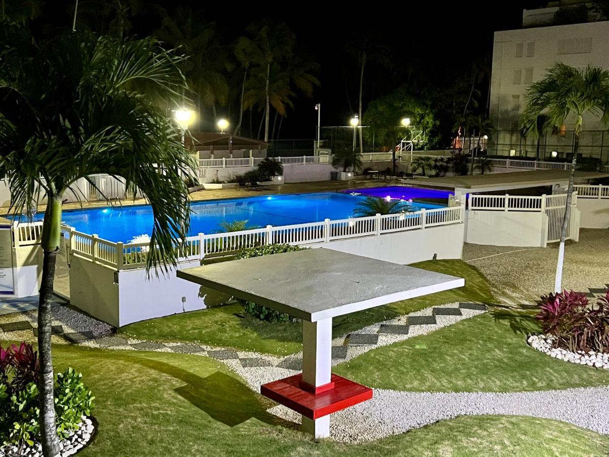 Beachfront Tropical Tantra Apartment سان خوان المظهر الخارجي الصورة