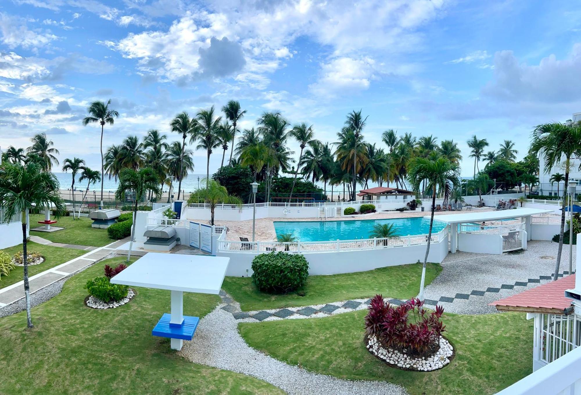 Beachfront Tropical Tantra Apartment سان خوان المظهر الخارجي الصورة